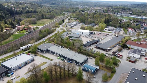 Färgvägen 8