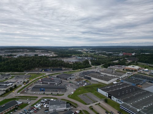 MIKE säljrådgivare vid två separata off-marketaffärer i Rollsbo, Kungälv