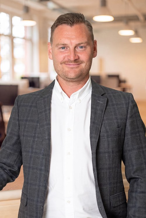 Mikael Nyberg)
